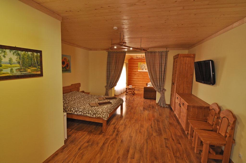 Dayarta Skhidnytsia Exterior foto