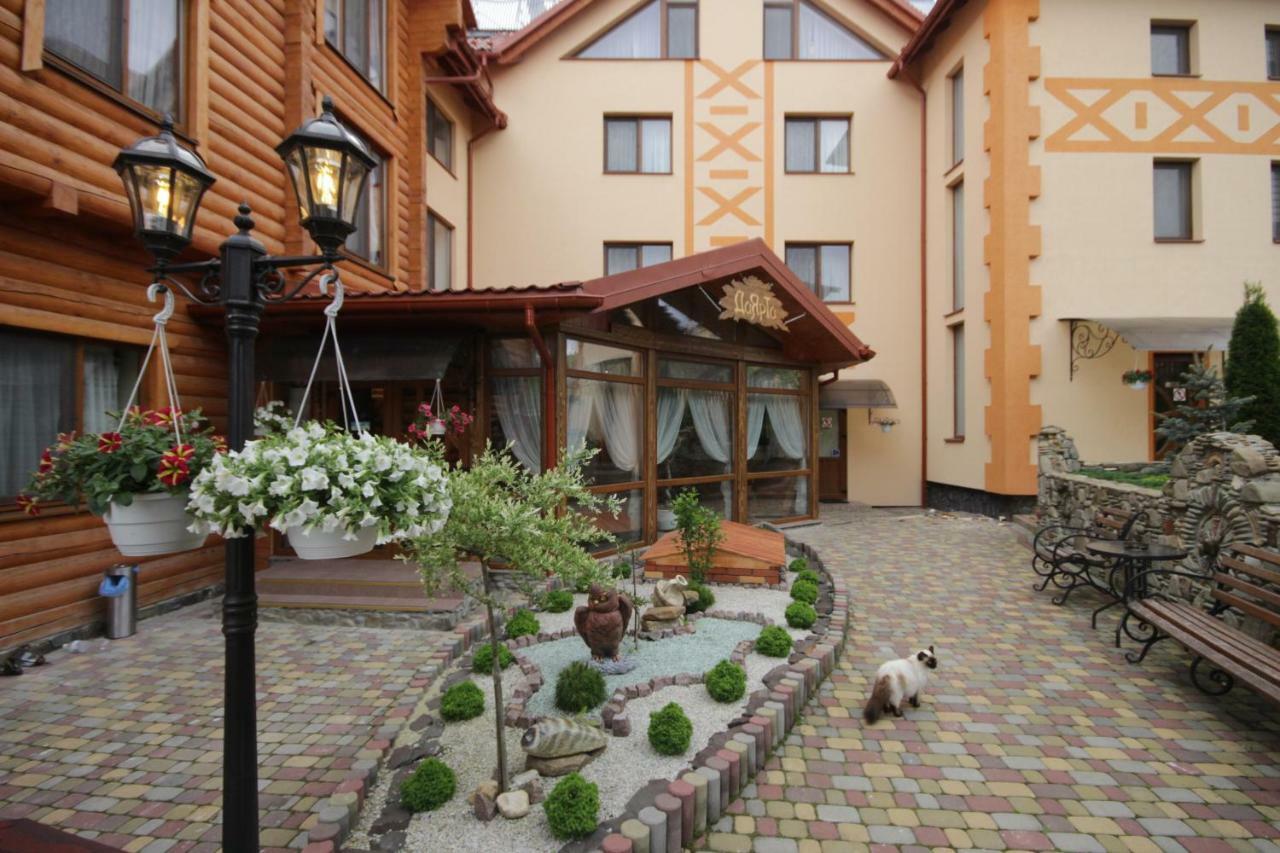 Dayarta Skhidnytsia Exterior foto